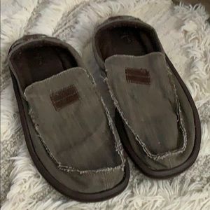 Sanuk shoes size 12